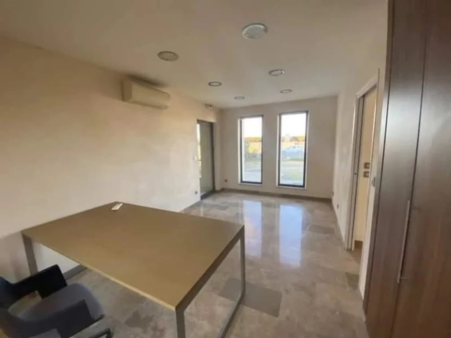 Maison à vendre - 2 pièces - 115m2 - Lézignan-Corbières (11200)