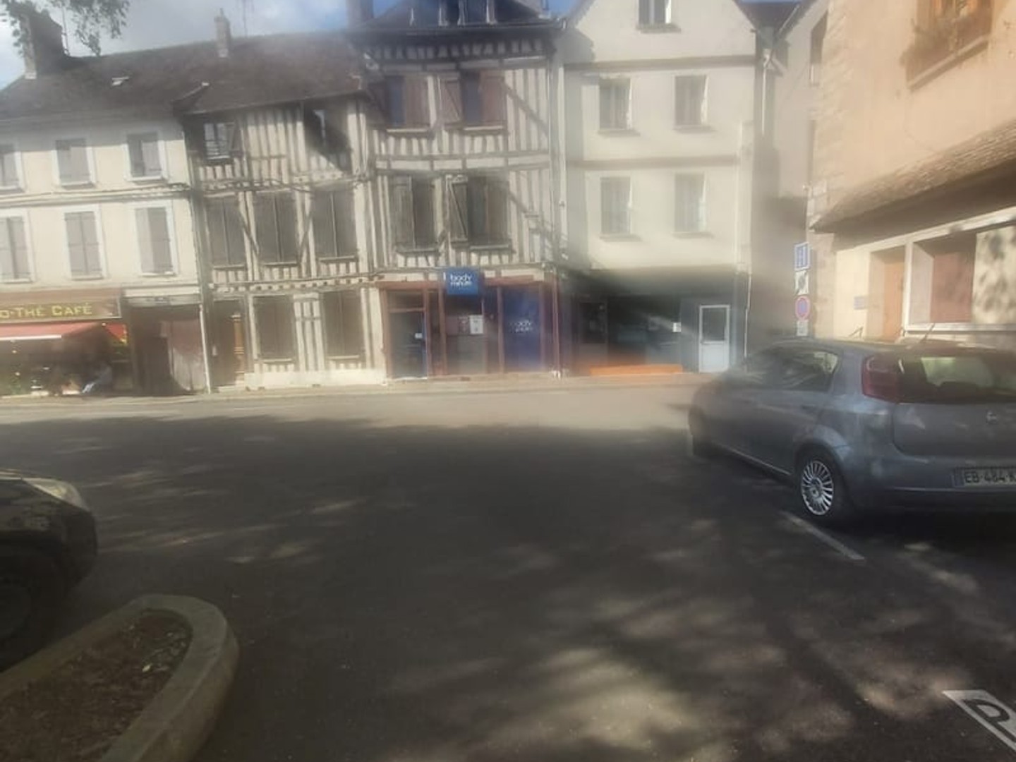 Maison avec appartements 243 m²