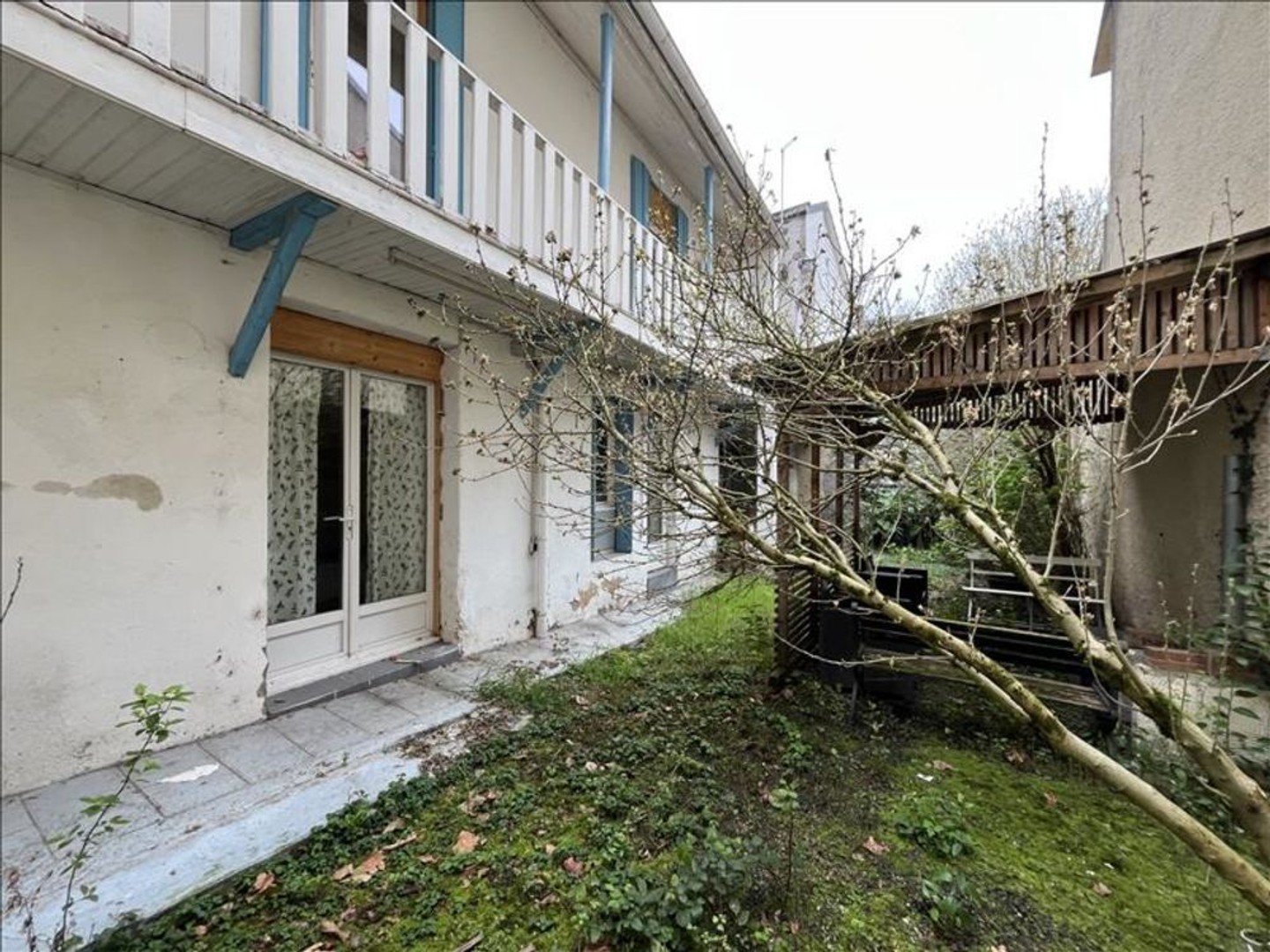 Immeuble de 0 pièces principales
