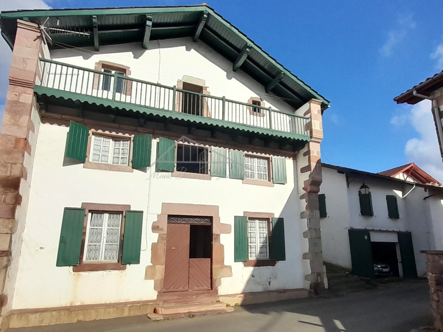 Maison ancienne à fort potentiel BaigorrI