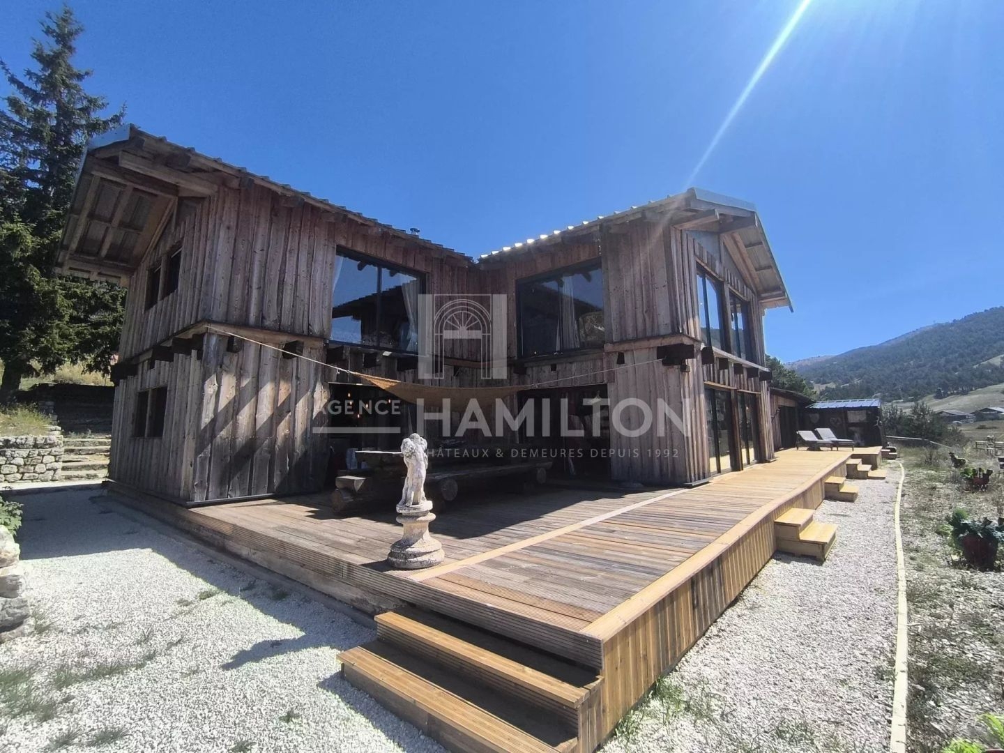 Maison à vendre - 10 pièces - 350m2 - Gréolières (06620)
