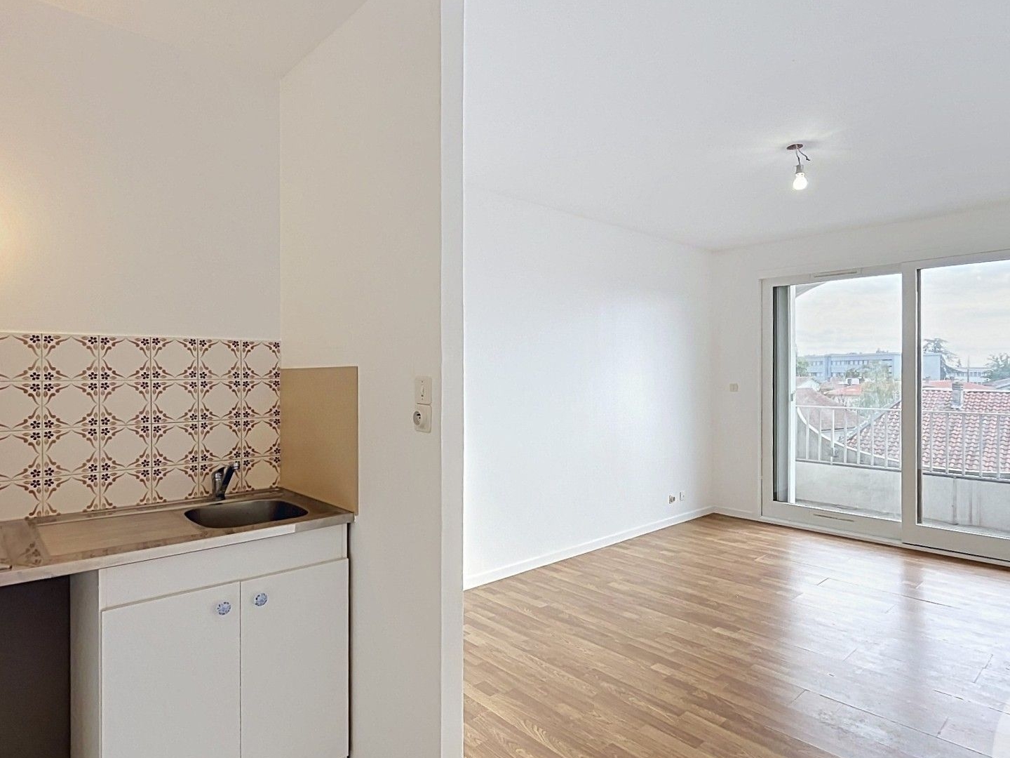 Studio 1 pièce 24 m²