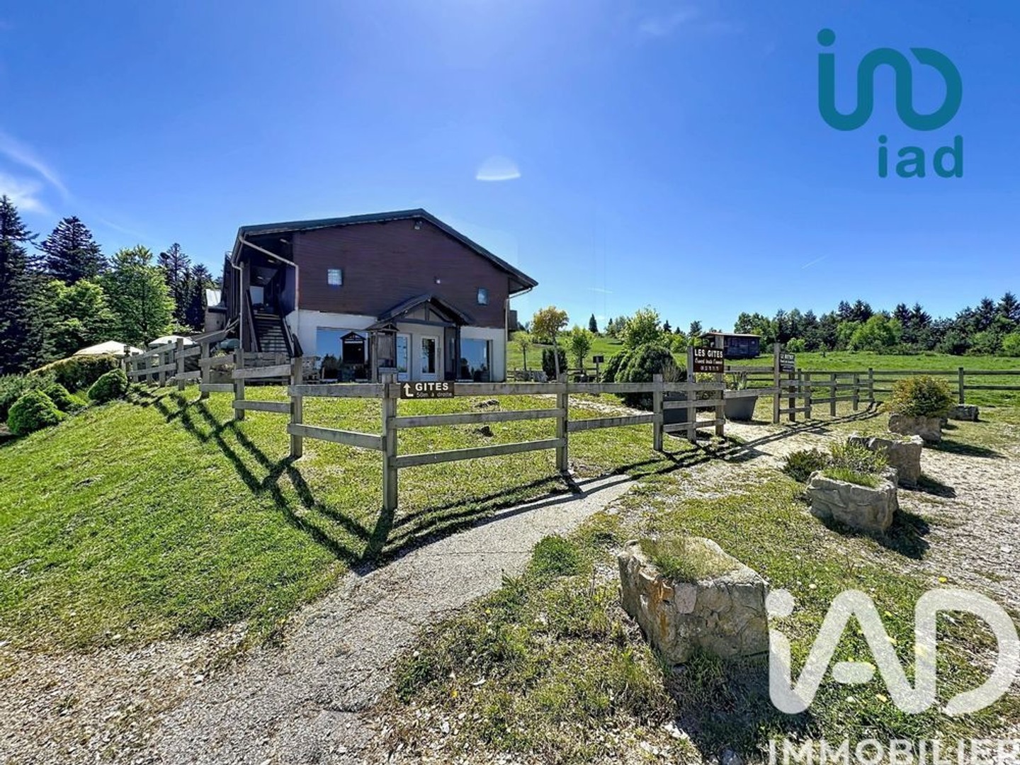 Local 480 m²