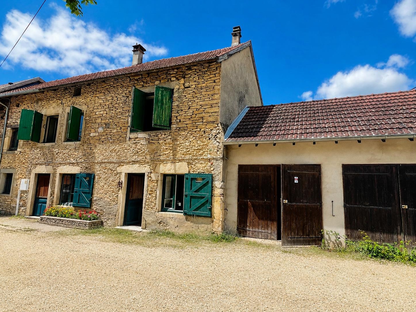 Maison en pierre 5 pièces 130 m²