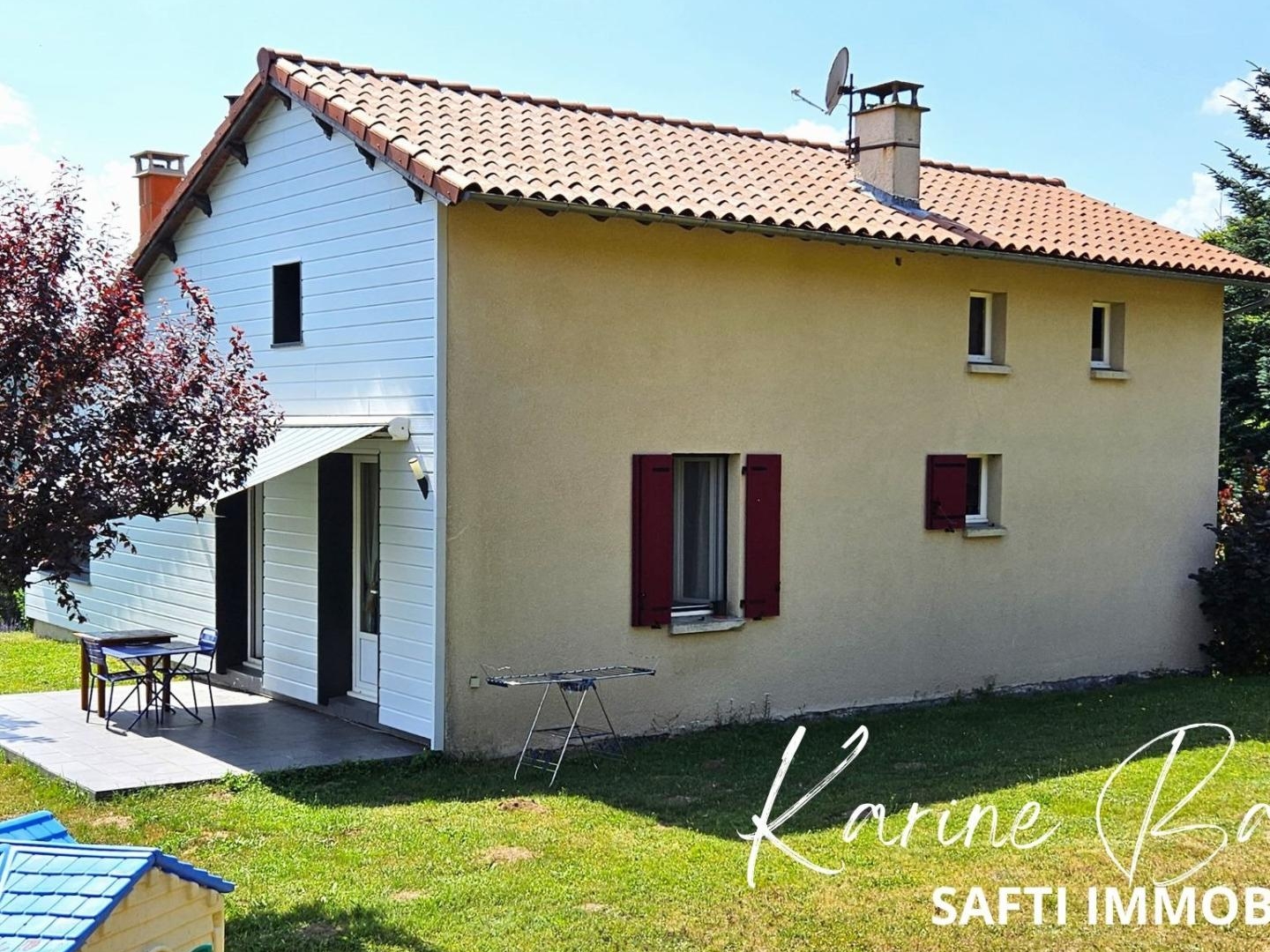 Maison à vendre - 7 pièces - 155m2 - Lanarce (07660)