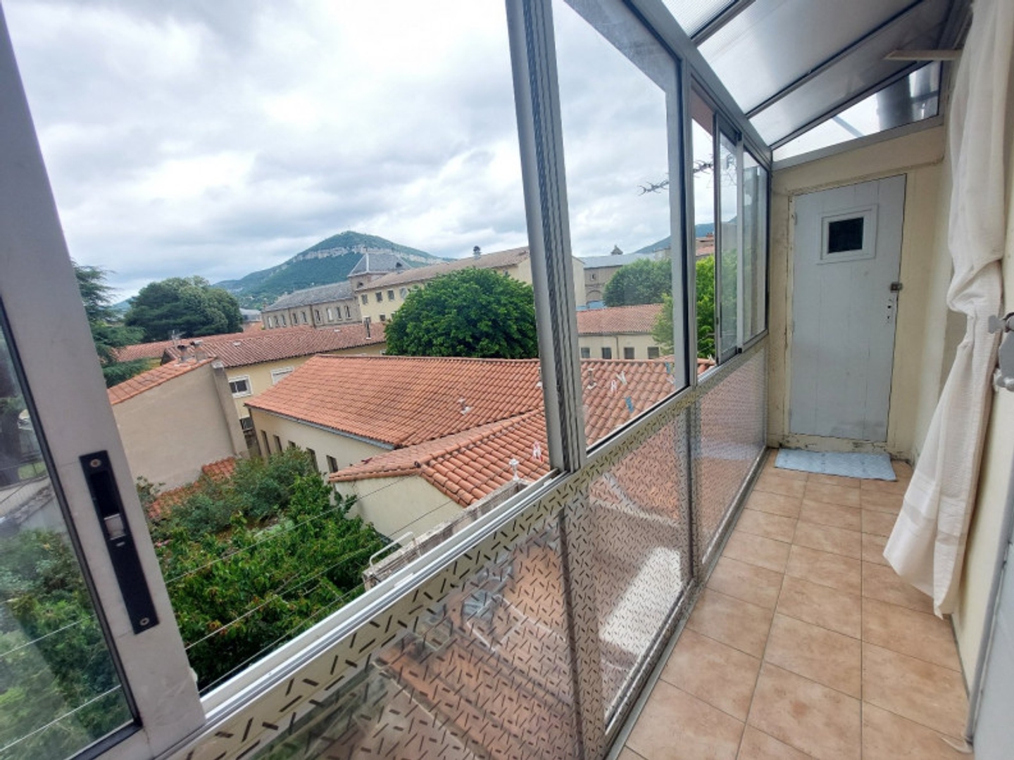 Appartement à vendre - 3 pièces - 71m2 - Millau (12100)