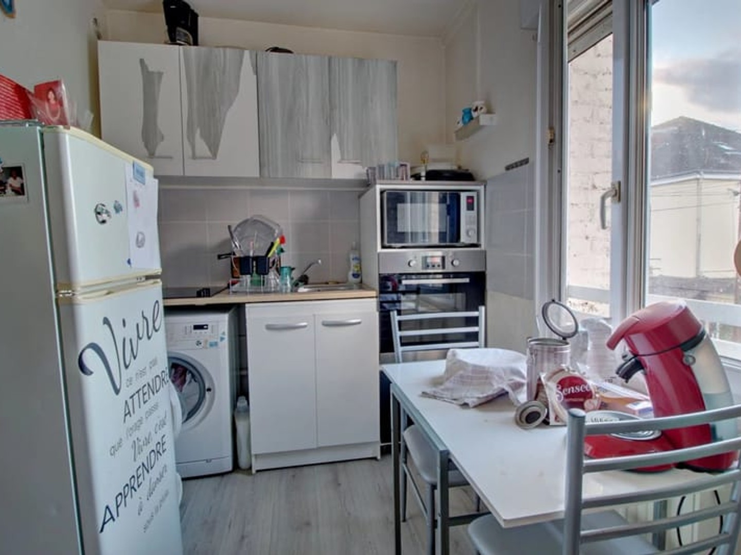 Appartement à vendre - 2 pièces - 31m2 - Saint-Étienne-Du-... (76800)