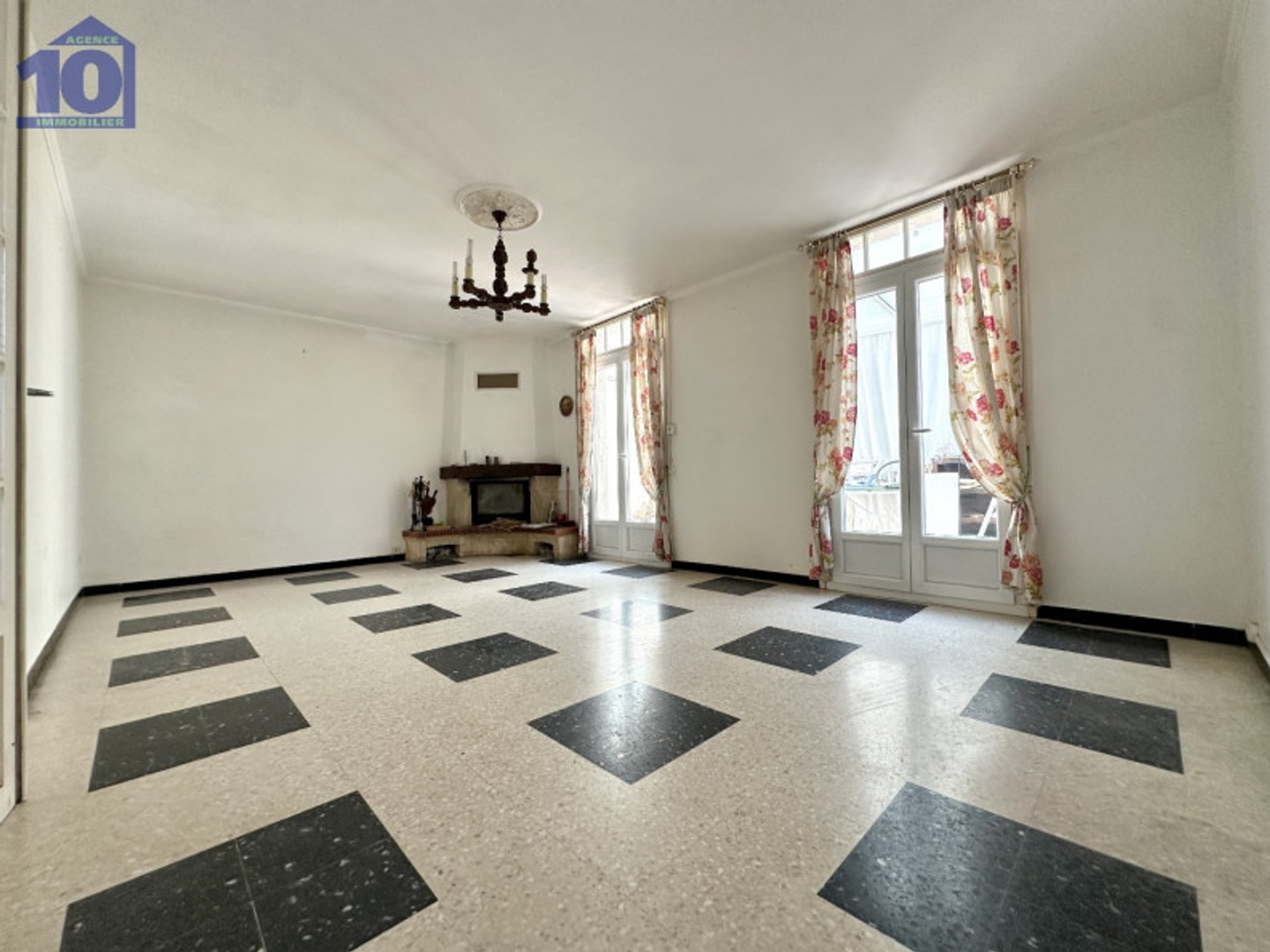 Maison à vendre - 4 pièces - 96m2 - Valras-Plage (34350)