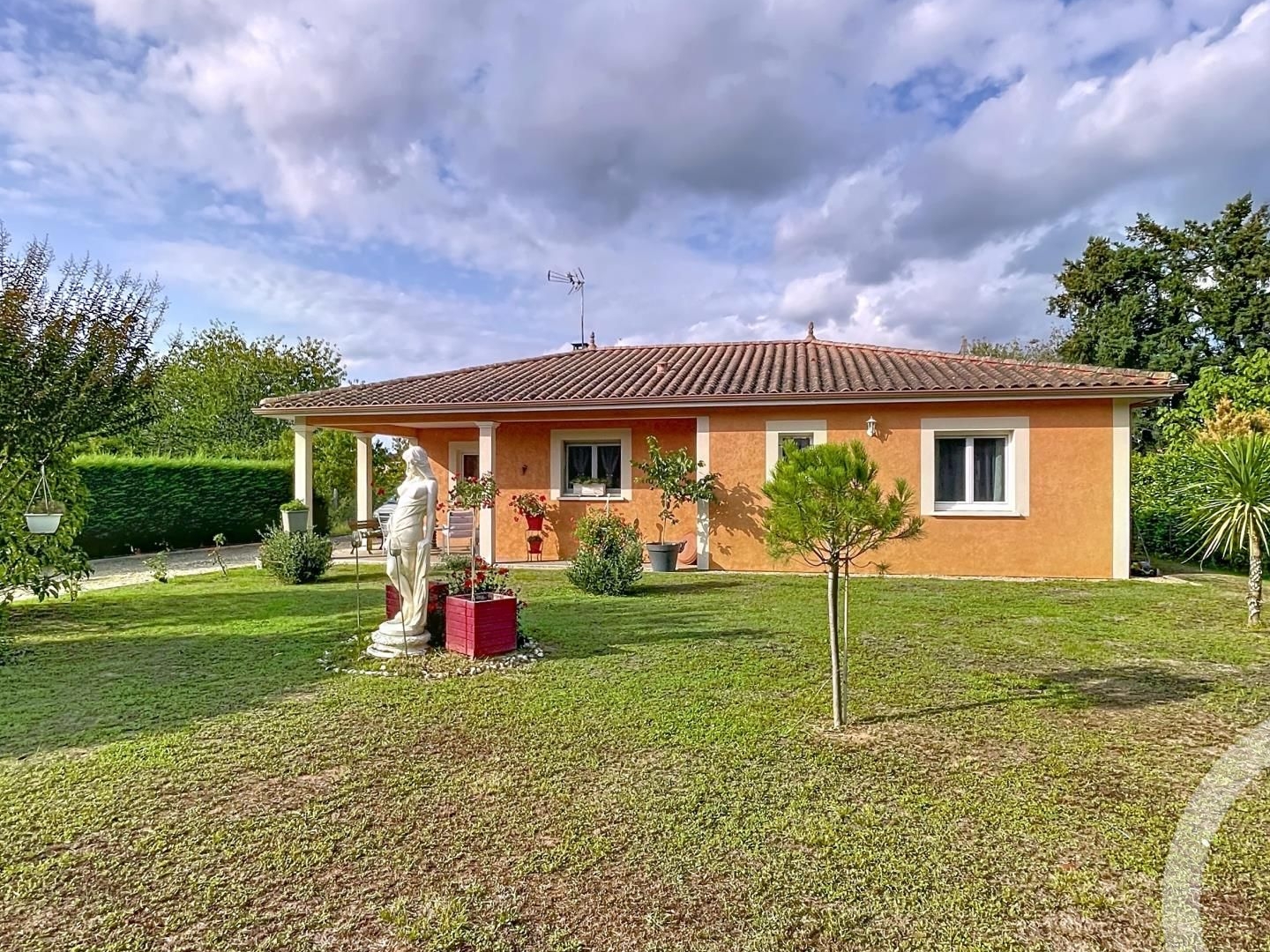 Maison à vendre - 4 pièces - 95m2 - Montpon-Ménestérol (24700)