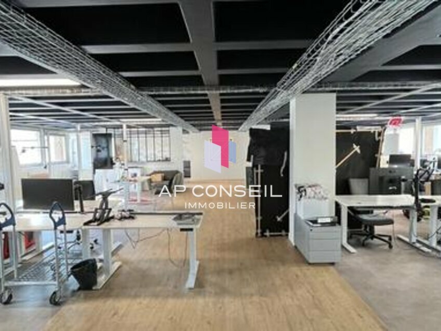 BUREAUX A VENDRE OU A LOUER