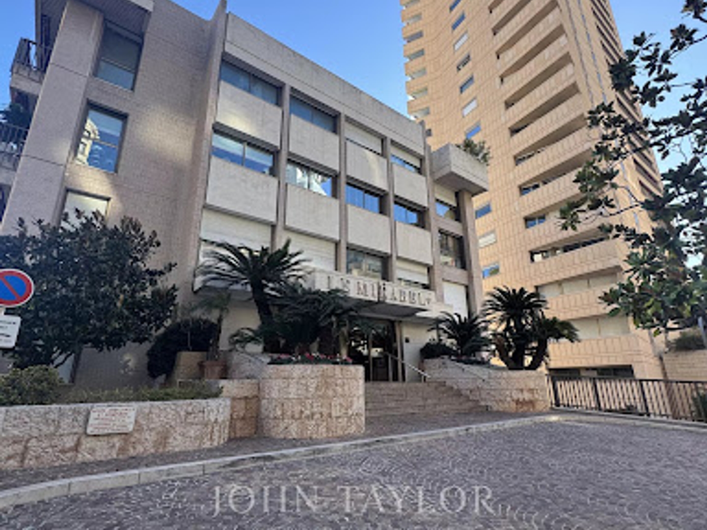 Appartement à vendre - 2 pièces - 80m2 - Monaco (98000)