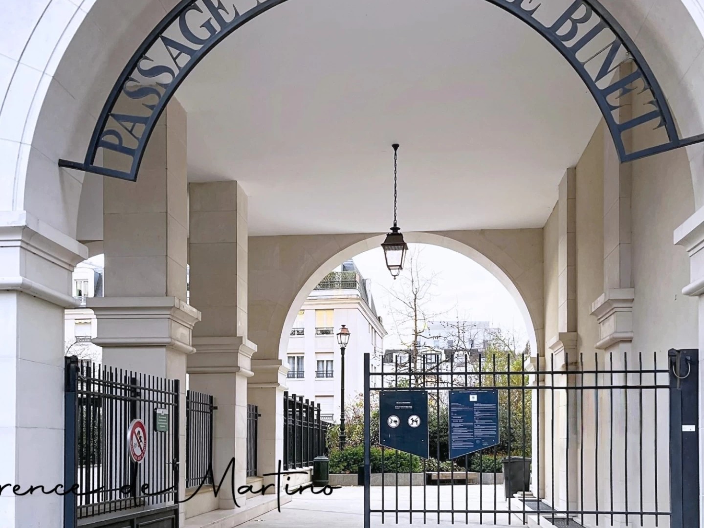 Emplacement de parking couvert- LA GARENNE COLOMBES (92)