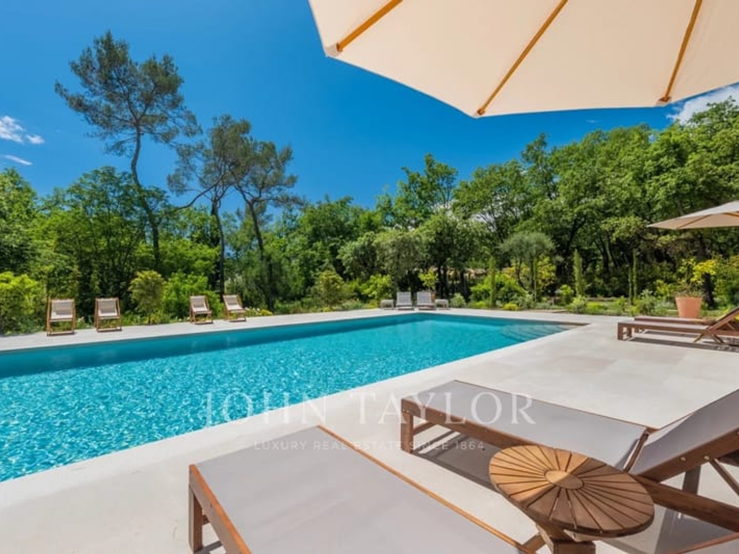 Maison à vendre - 6 pièces - 292m2 - Roquefort-Les-Pins (06330)