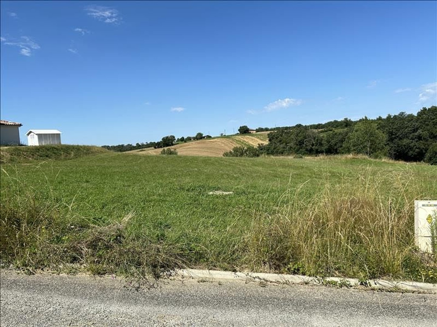 Terrain 1700 m²