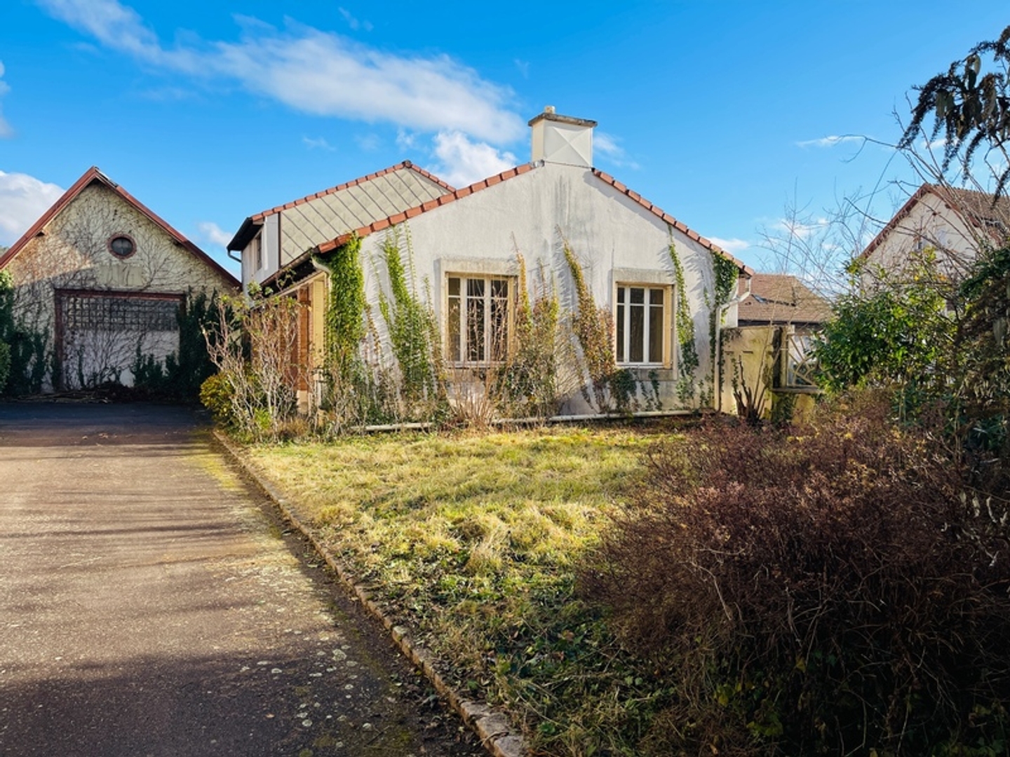 Bureaux à vendre - 150m2 - Saint-Dié-Des-Vosges (88100)