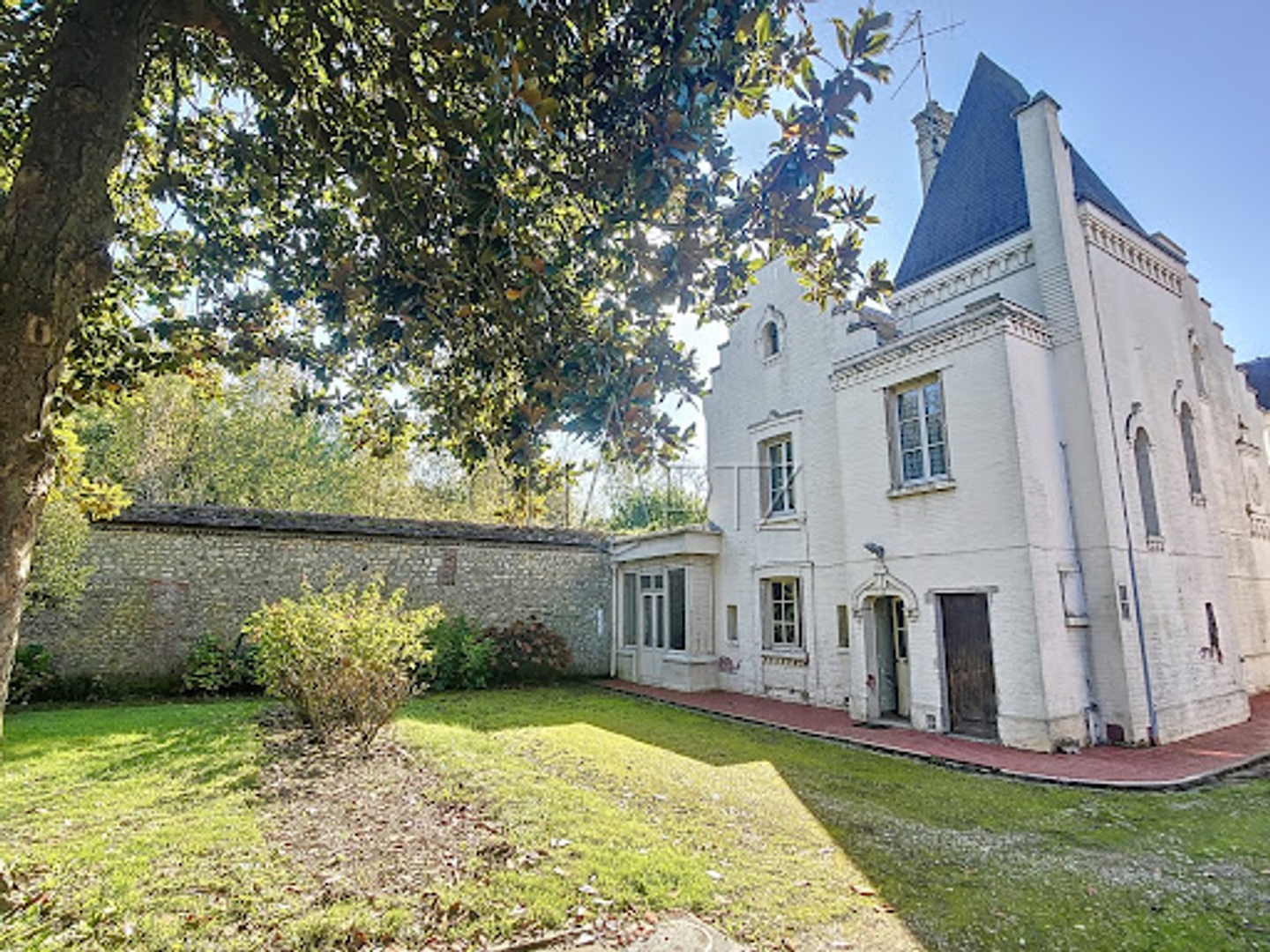 Maison à vendre - 7 pièces - 222m2 - Gisors (27140)