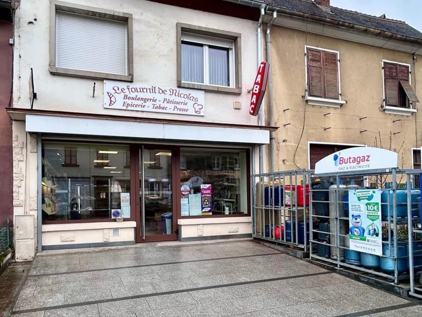 Bureaux 7 pièces 240 m²