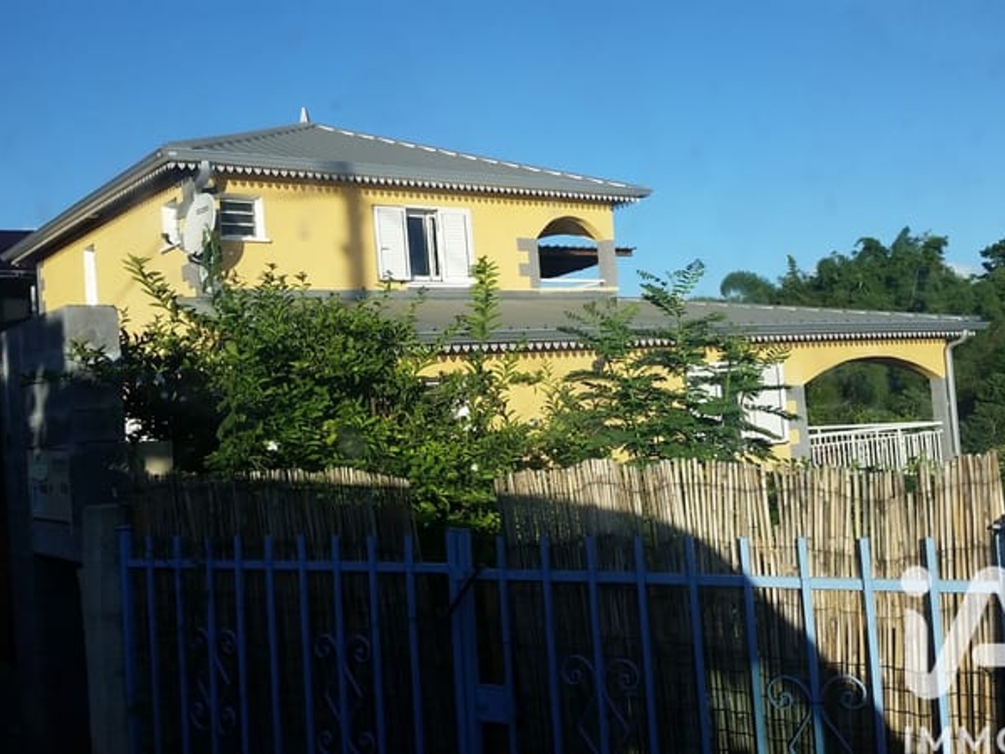 Maison à vendre - 6 pièces - 160m2 - Saint-Louis (97450)