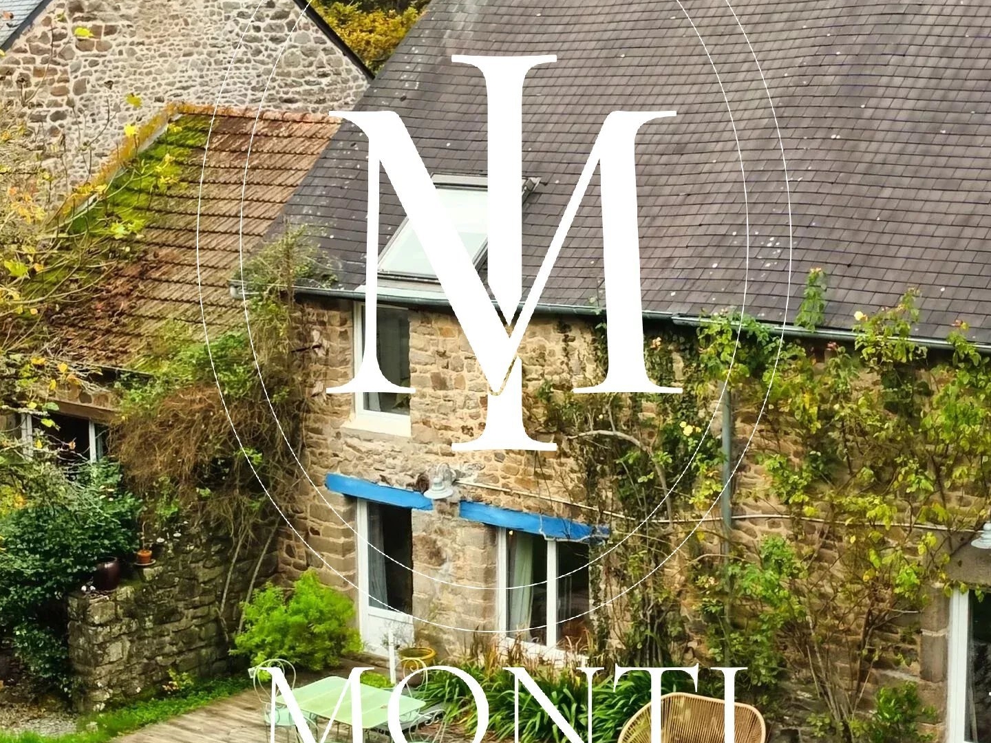 Maison à vendre - 6 pièces - 355m2 - Pleudihen-Sur-Rance (22690)