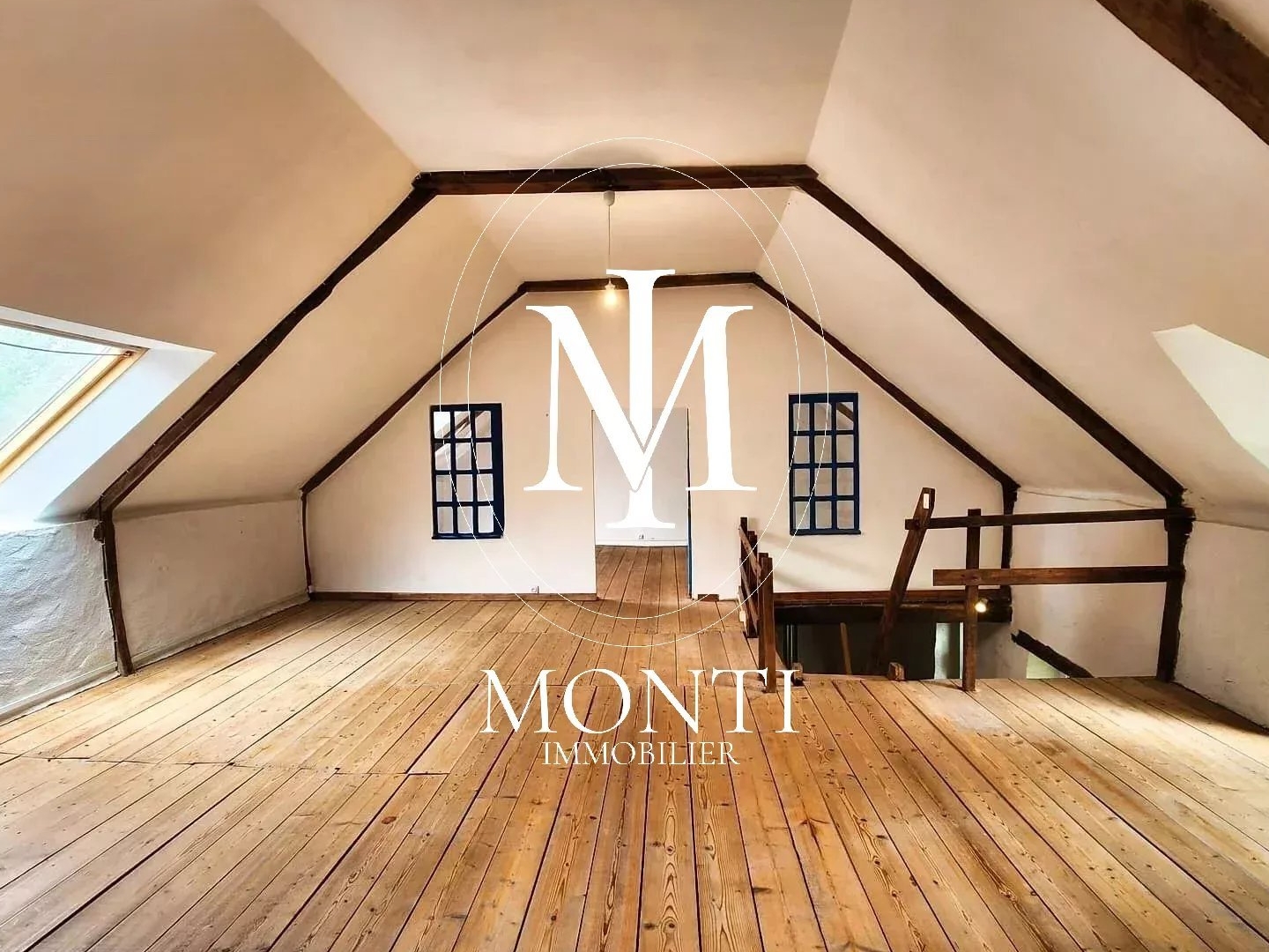 Maison à vendre - 6 pièces - 355m2 - Pleudihen-Sur-Rance (22690)