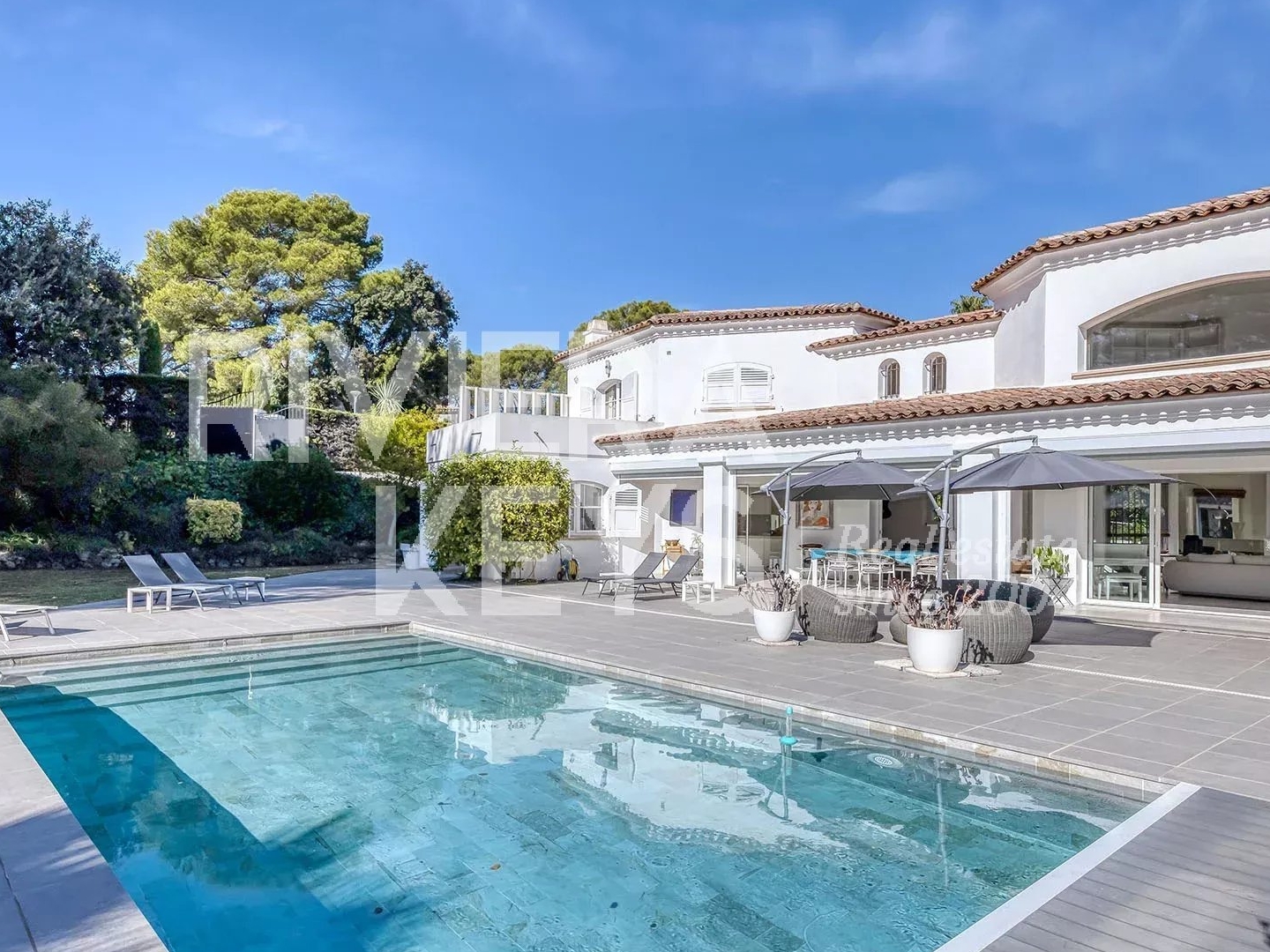 Maison à vendre - 7 pièces - 248m2 - Mougins (06250)