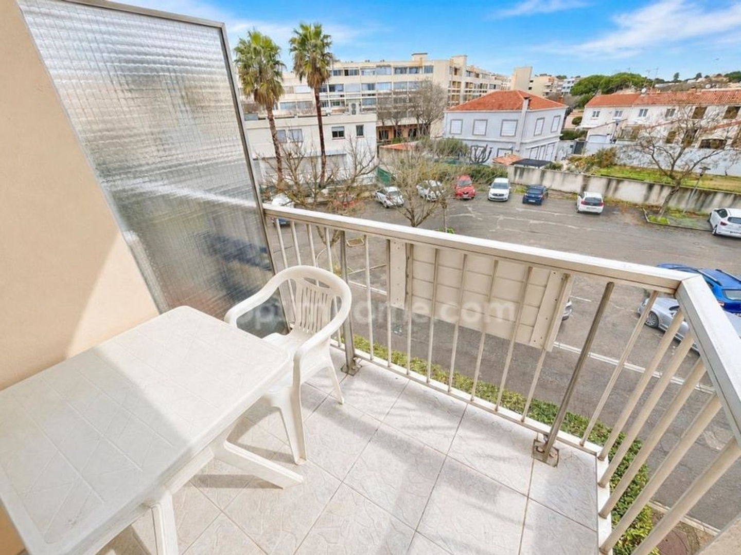 Studio 19m2 avec balcon et rentabilité immédiate à vendre à BALARUC LES BAINS (34)