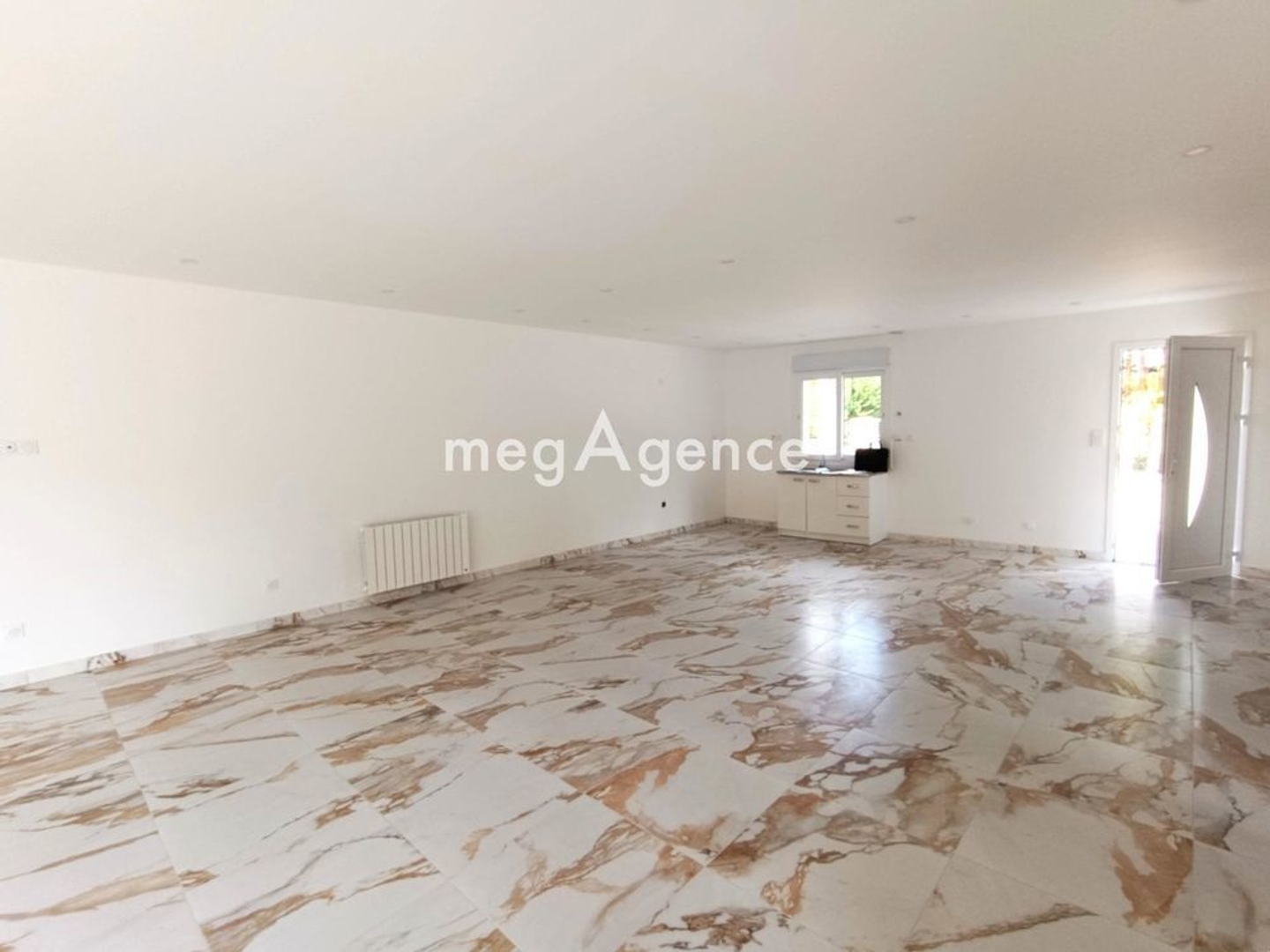 Maison à vendre - 4 pièces - 111m2 - Châtillon-Sur-Cher (41130)