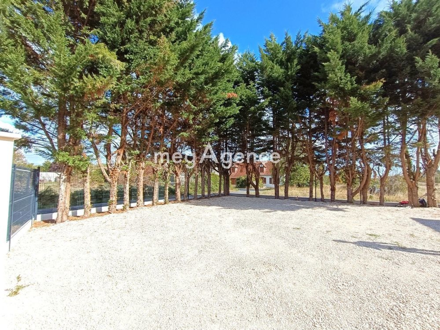 Maison à vendre - 4 pièces - 111m2 - Châtillon-Sur-Cher (41130)