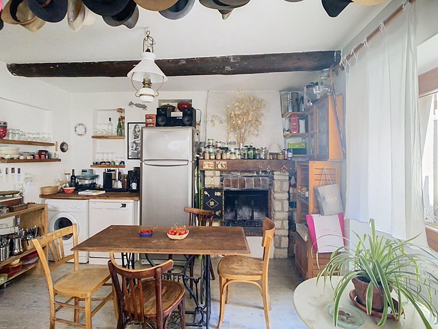 Maison à vendre - 5 pièces - 114m2 - Saint-Didier (84210)