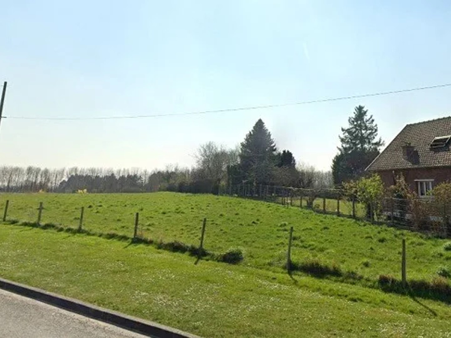 Terrain 550 m²