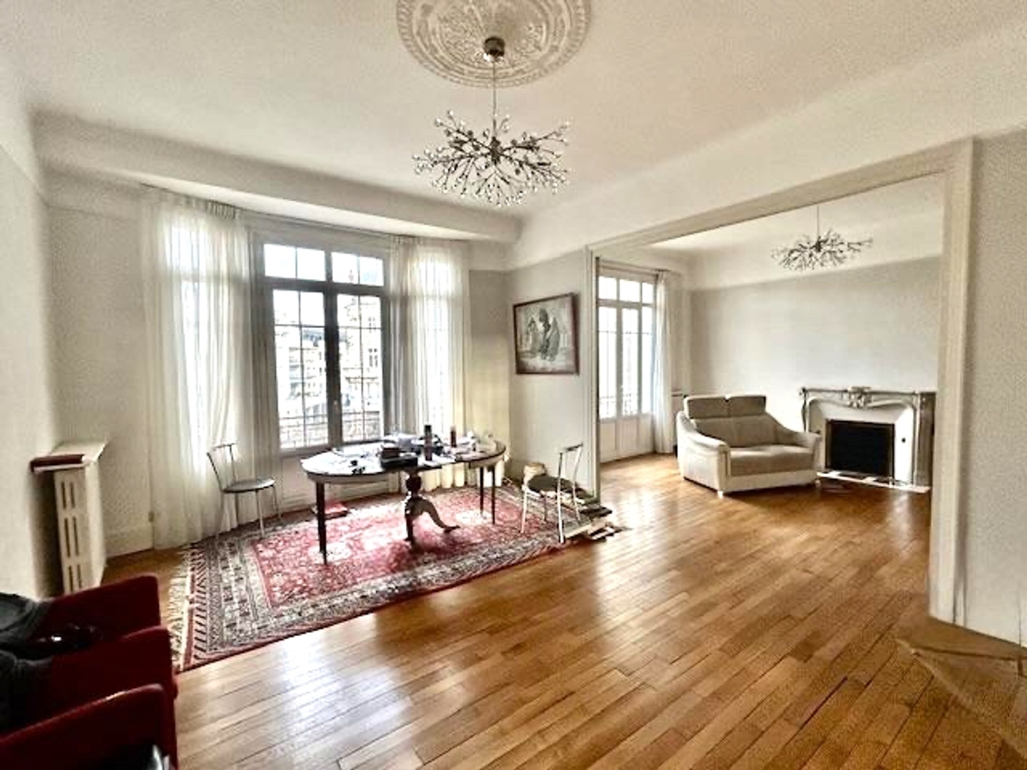 Appartement 5 pièces 146 m²