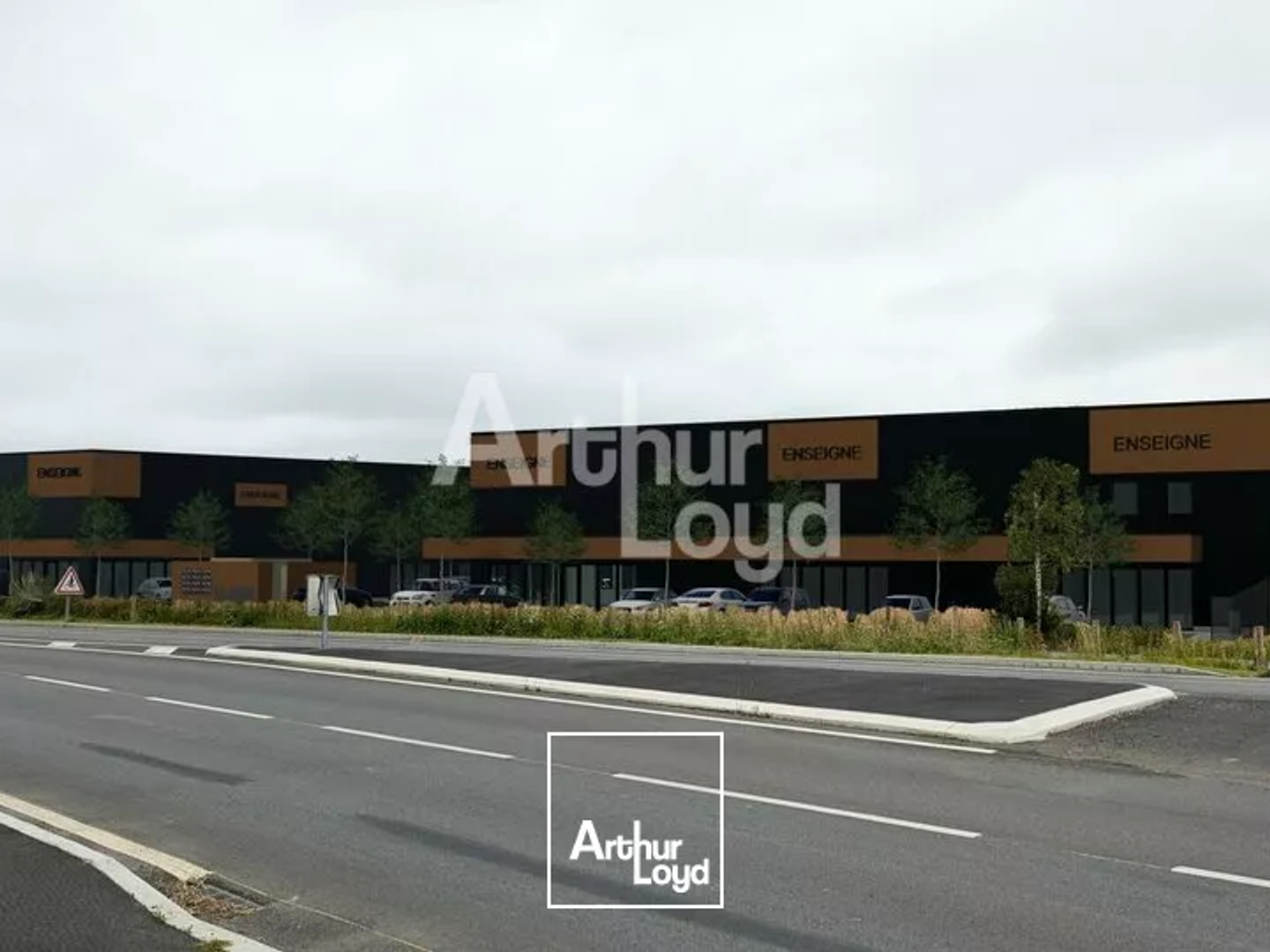 LA MEZIERE - LOCAUX D'ACTIVITES NEUFS A VENDRE - 4 324 M² DIVISIBLE