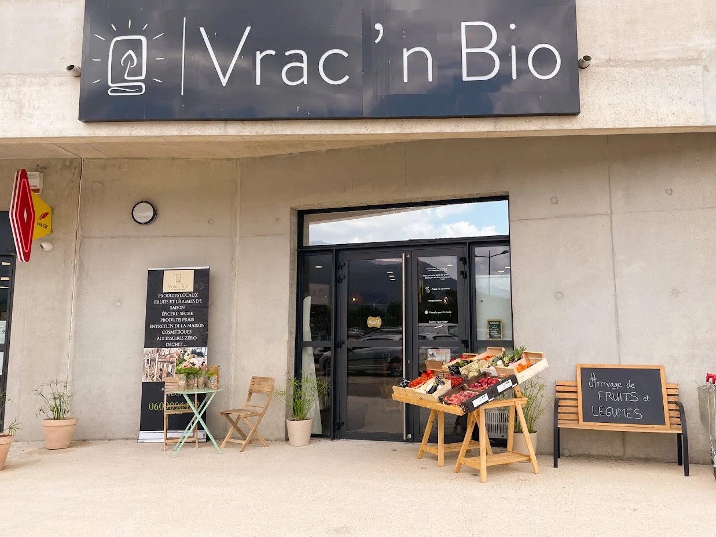 Fonds de commerce 105 m²