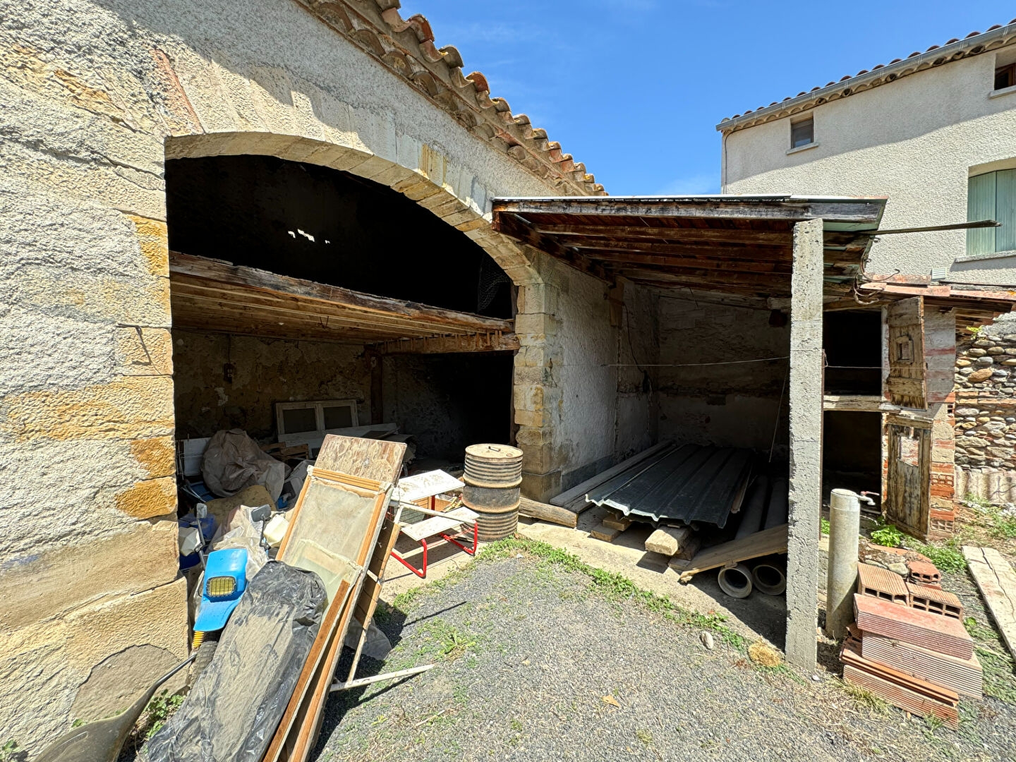 Maison à vendre - 2 pièces - 235m2 - Pieusse (11300)
