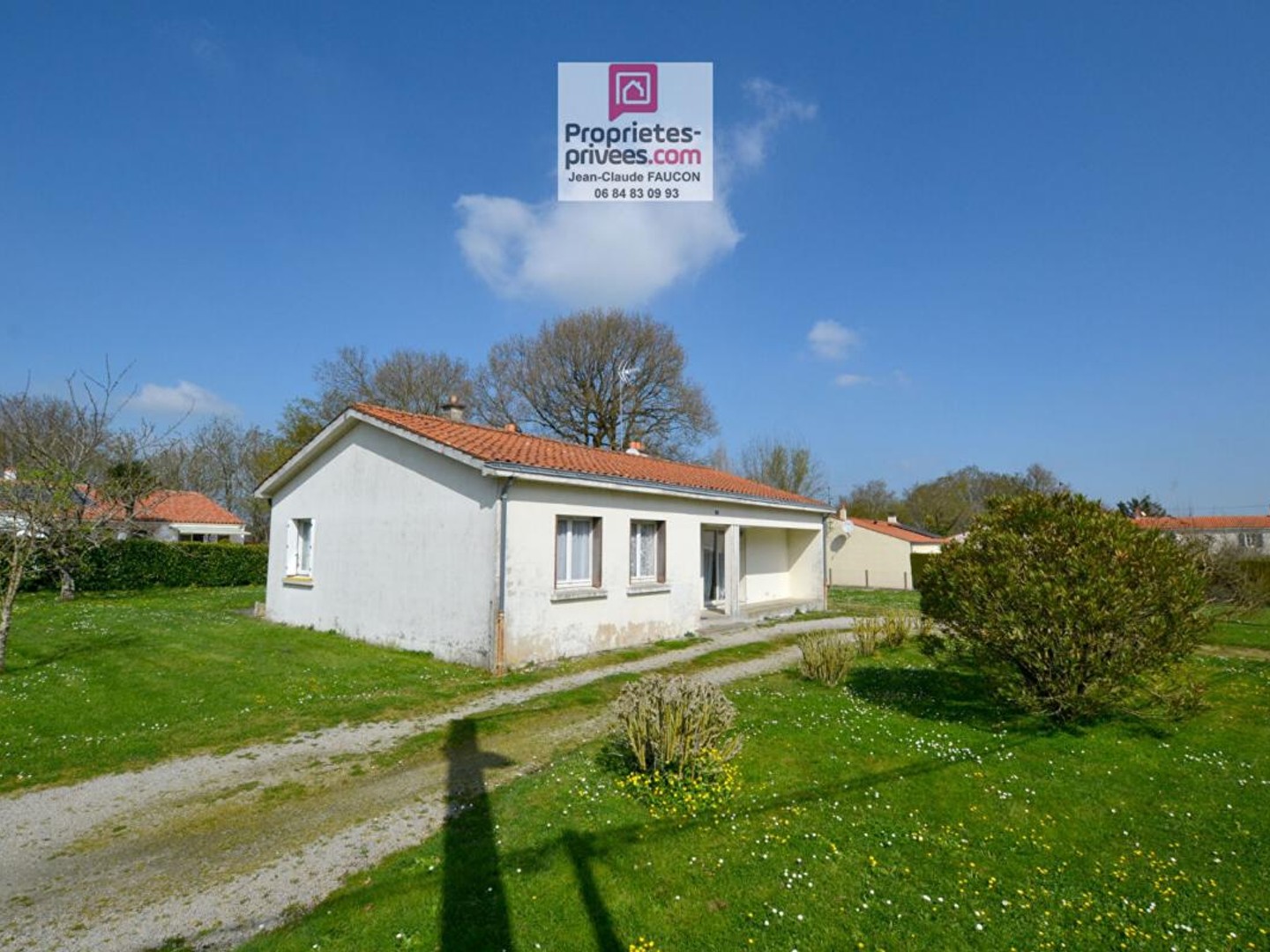 Maison à vendre - 4 pièces - 95m2 - Lairoux (85400)