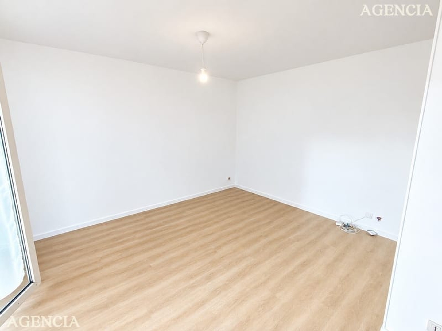 Maison à vendre - 27m2 - Pontault-Combault (77340)
