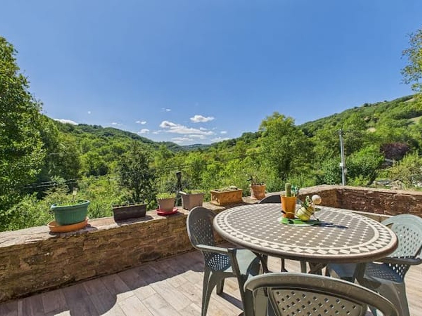 Propriété 8 pièces 240 m²