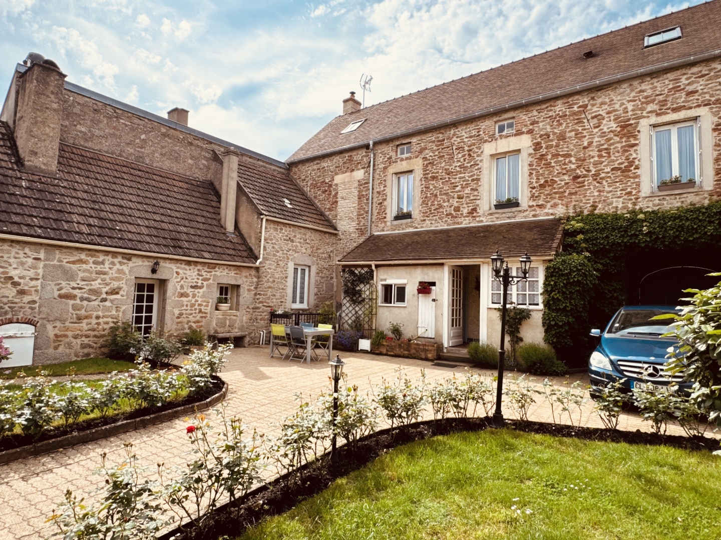 Maison à vendre - 8 pièces - 215m2 - Rouvray (21530)