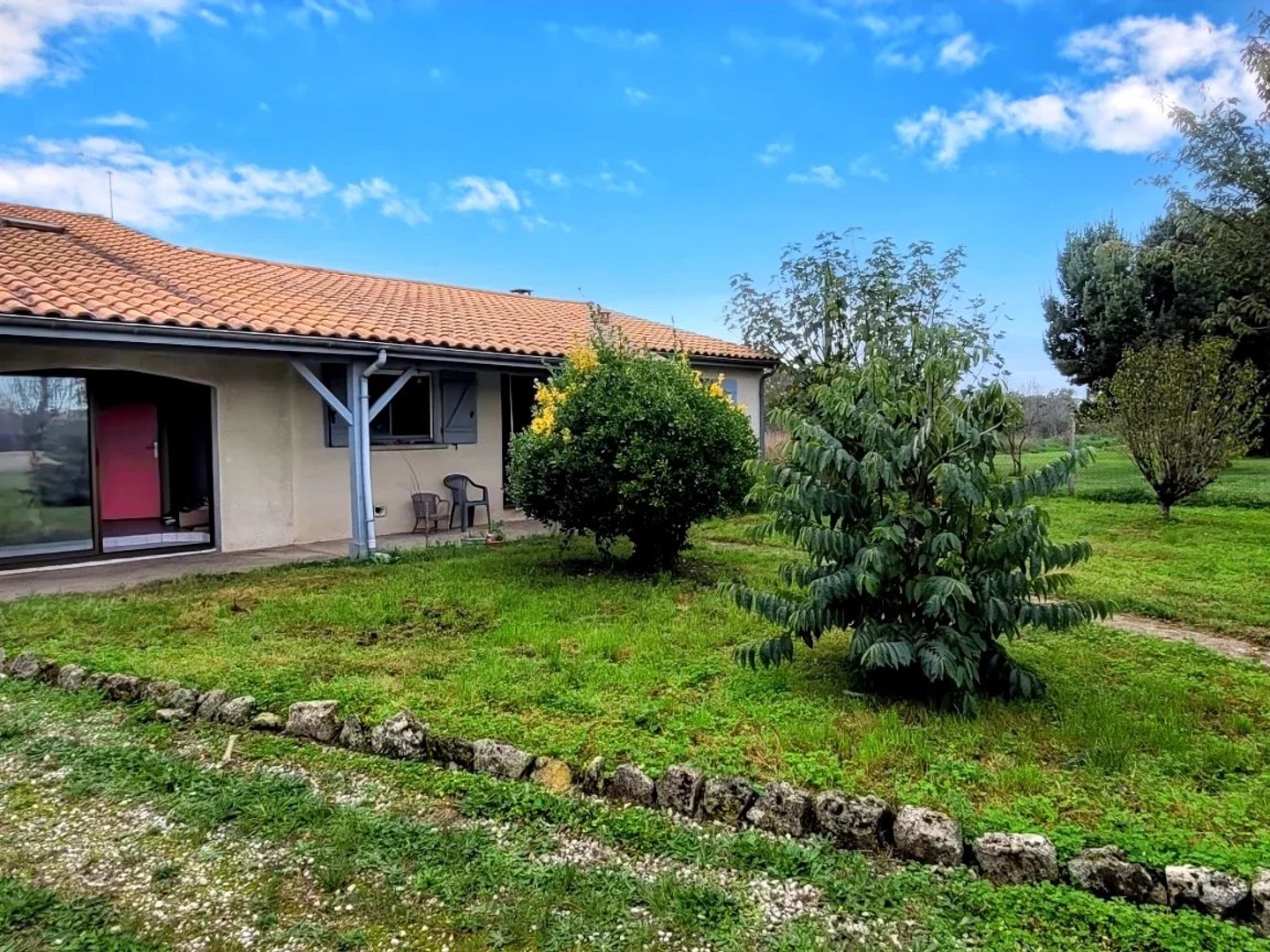 Maison à vendre - 5 pièces - 134m2 - Coutras (33230)