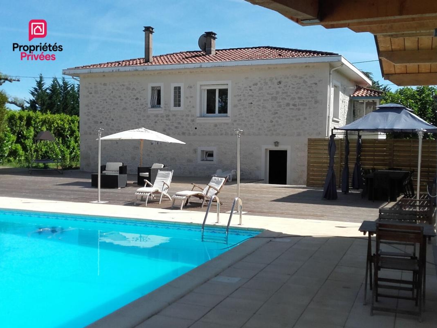 Maison 132 m² + dépendance, piscine, terrain 2000 m² - Laroque-Timbaut