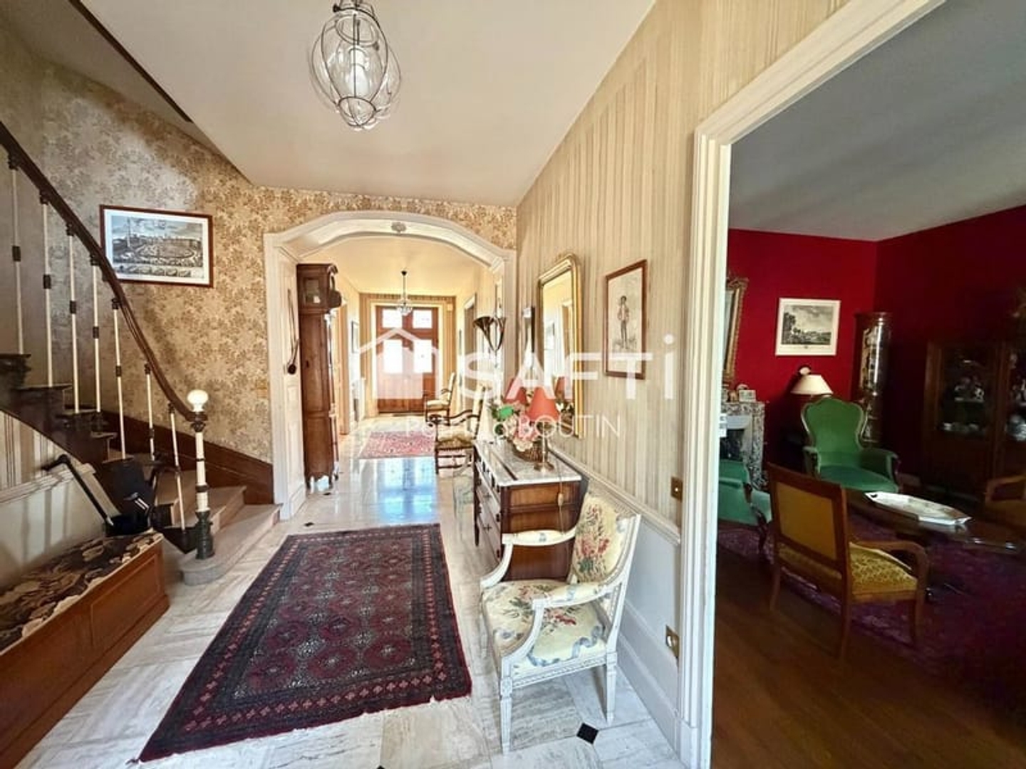 Maison à vendre - 9 pièces - 260m2 - Saint-Paul-En-Gâtine (79240)