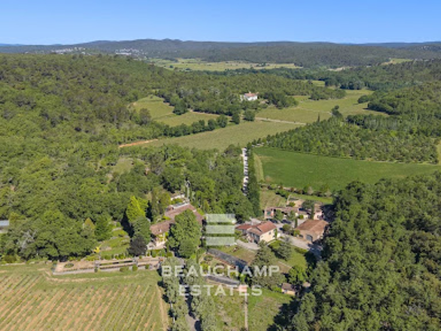 Terrain à vendre - 2500000m2 - Aix-En-Provence (13100)