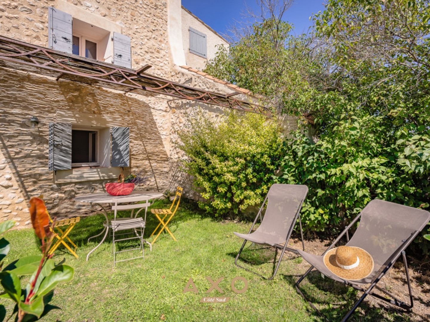 Maison à vendre - 25 pièces - 567m2 - Moustiers-Sainte-... (04360)