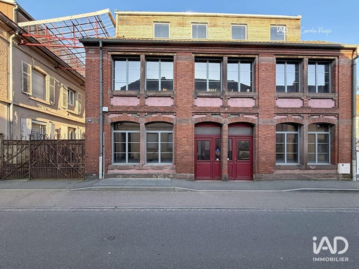 Immeuble commercial 535 m²