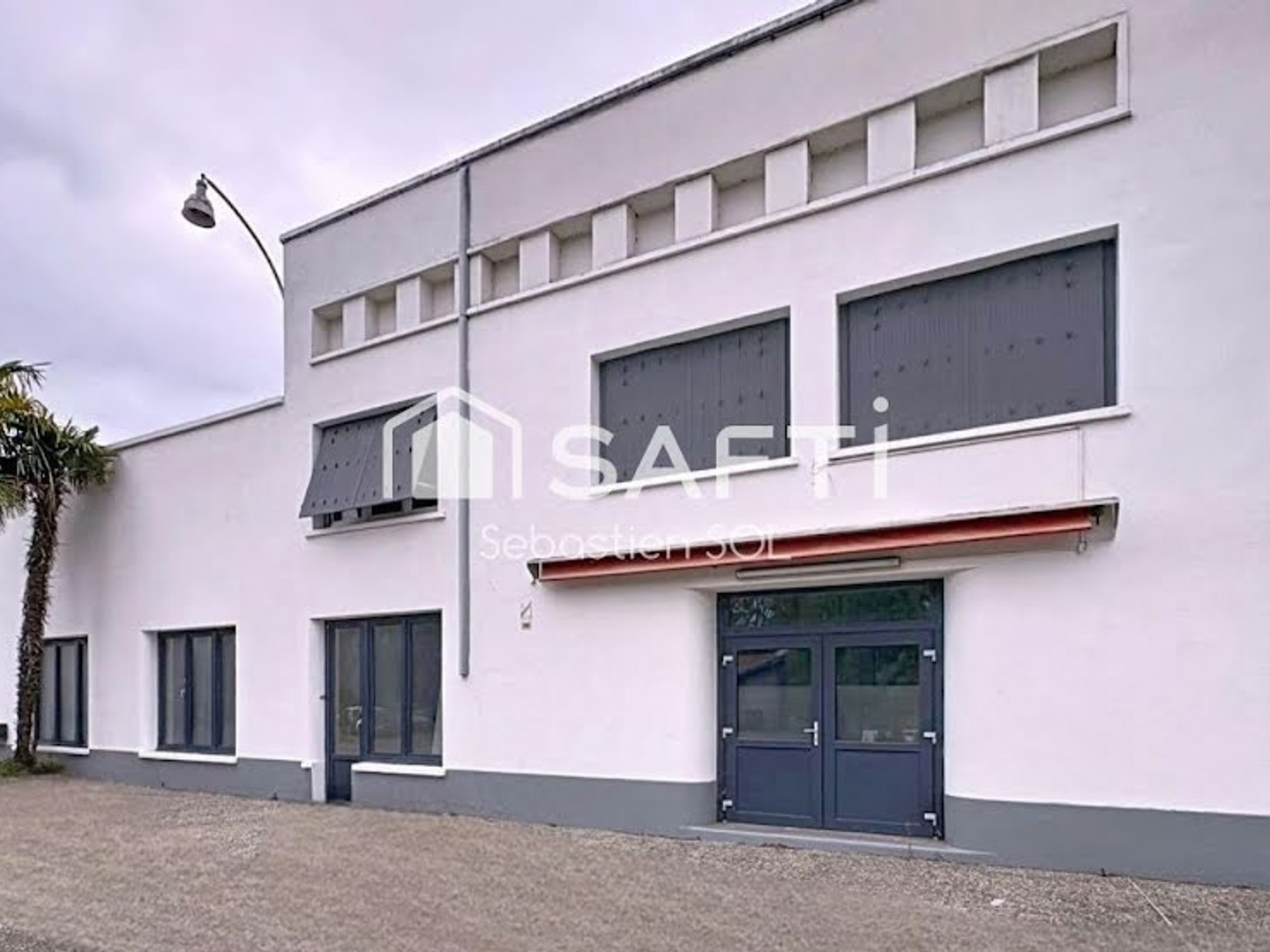 Commerce 8 pièces 400 m²