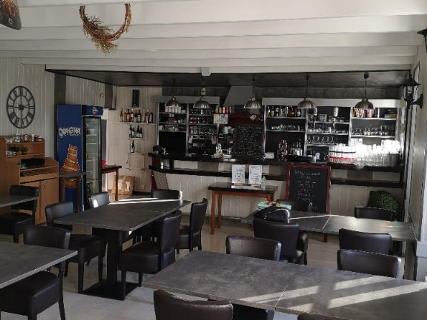 Magasin à vendre - 400m2 - La Rochelle (17000)