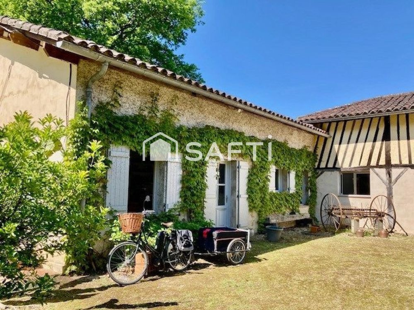 Maison à vendre - 10 pièces - 335m2 - Labastide-D'armagnac (40240)