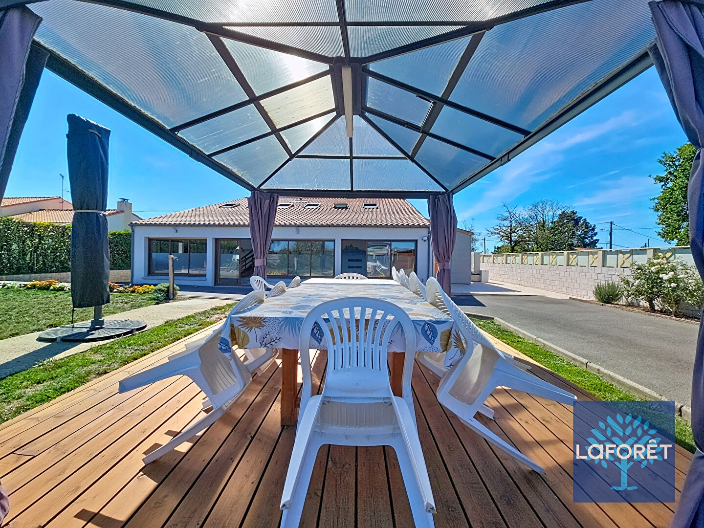 Maison 5 pièces 200 m²