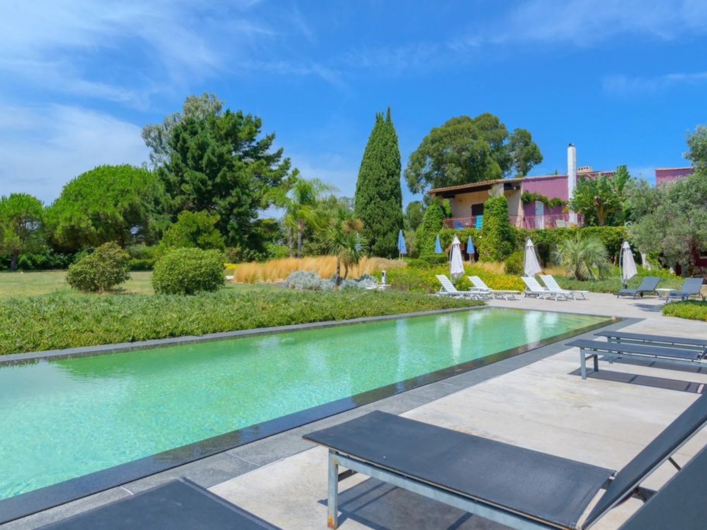 Villa 11 pièces 500 m²