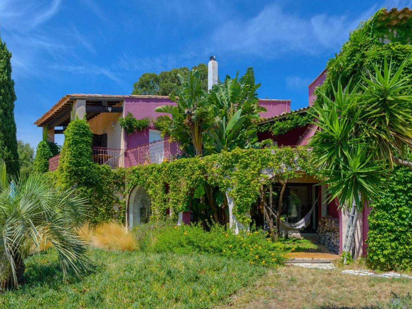 Maison à vendre - 11 pièces - 500m2 - La Londe-Les-Maures (83250)